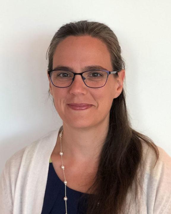 Lisa McReynolds, M-D, P-h-D