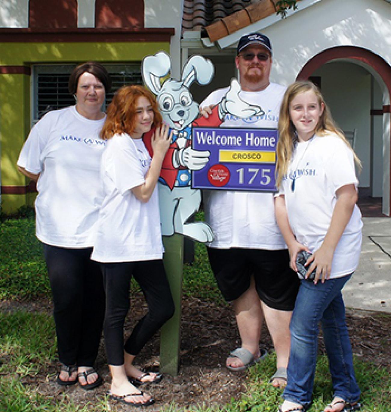 Crosco_family web.jpg